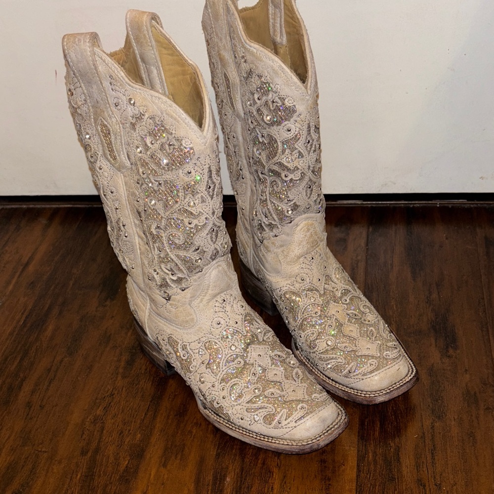 Elegant Embellished Tan Heeled Boots